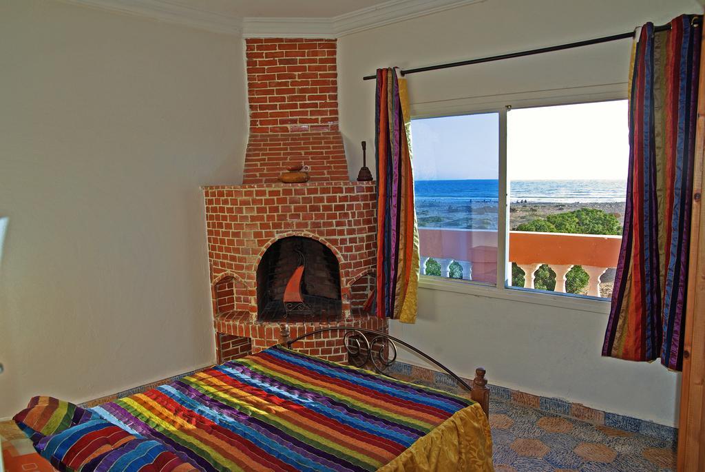 Zen Surf Beach House Hotel Aourir Exterior photo
